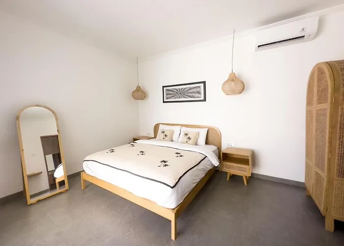 The Rattan House Private 3br Pool Villa,